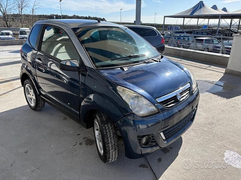 Usata Aixam City Premium 2011 Blu Berlina