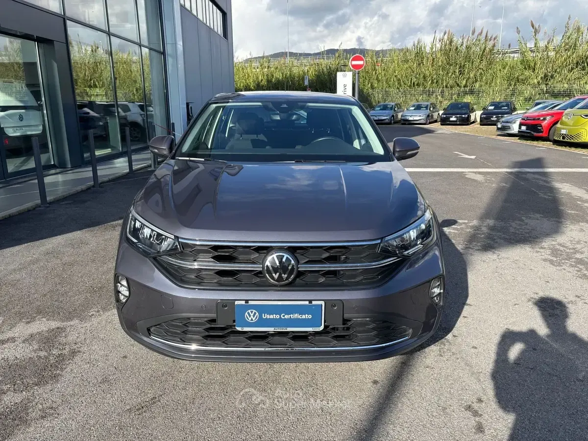 Usata VW Taigo Life 116 CV (85 kW) 2024 Smoky grey metallizzato SUV