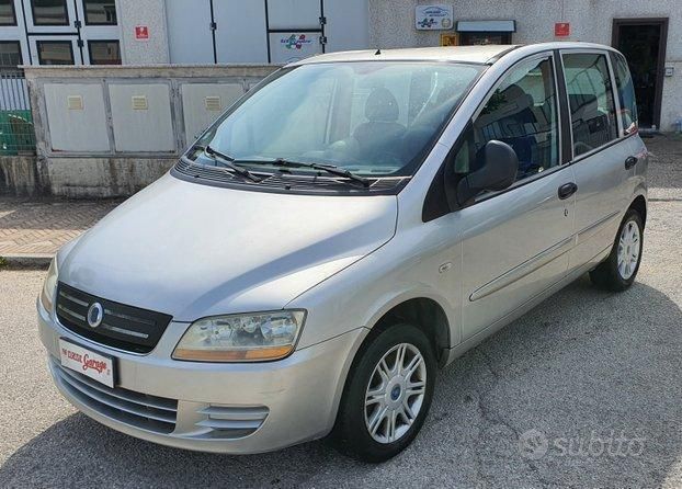 Grigio Usata 2005 Fiat Multipla Emotion Monovolume | 1800 € (Ottimo prezzo) - Immagine 1/4