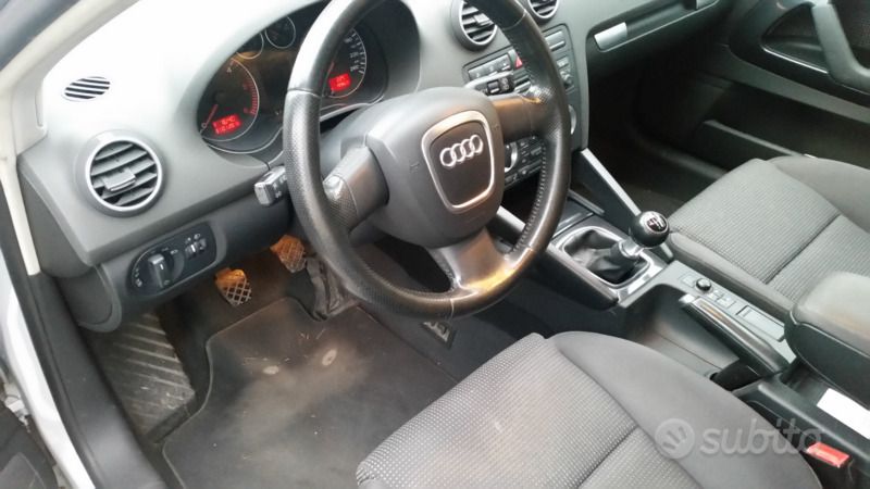 Usata 2006 Audi A3 Ambition Due volumi | 1500 € (Super prezzo) - Immagine 1/2