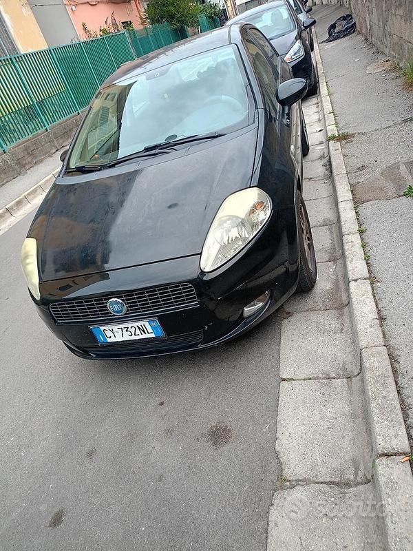 Usata 2006 Fiat Grande Punto Dynamic Due volumi | 2400 € (Ottimo prezzo) - Immagine 1/4