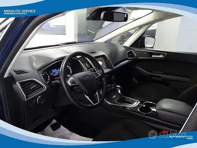 Usata Ford S-MAX Trend 150 CV (110 kW) 2018 Blu pastello Monovolume