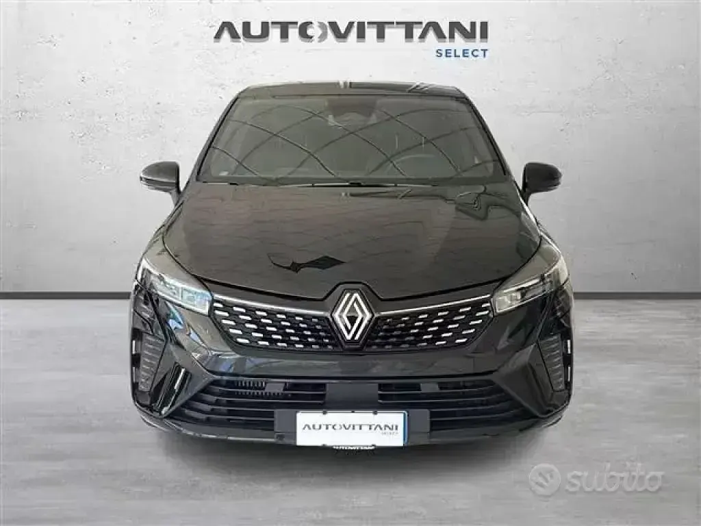 Usata Renault Clio Techno 91 CV (66 kW) 2025 Nero Utilitaria