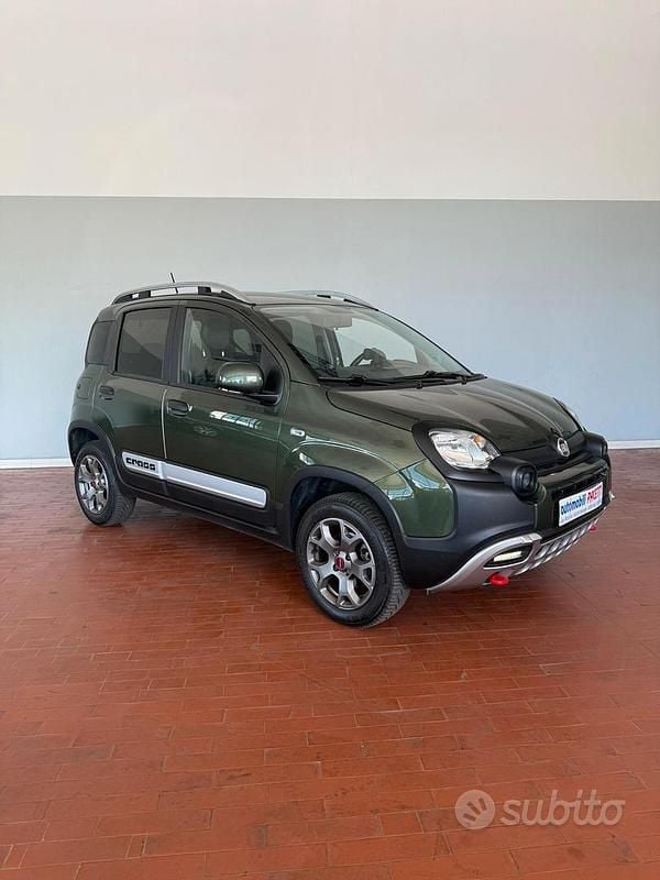Verde Usata 2020 Fiat Panda Cross Cross Due volumi | 13.500 € (Cara) - Immagine 1/4