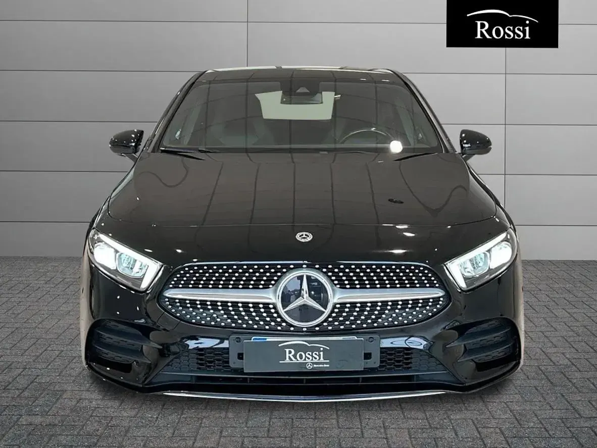 Usata Mercedes A200 Premium 150 CV (110 kW) 2022 Nero Berlina