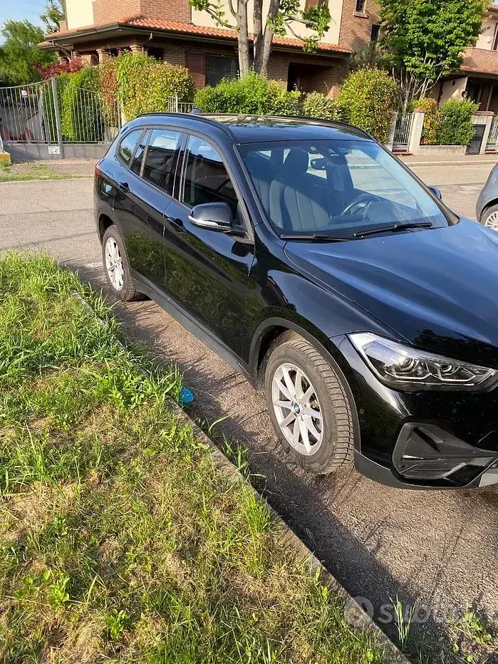 Usata BMW X1 Efficient Dynamics 116 CV (85 kW) 2020 Nero SUV