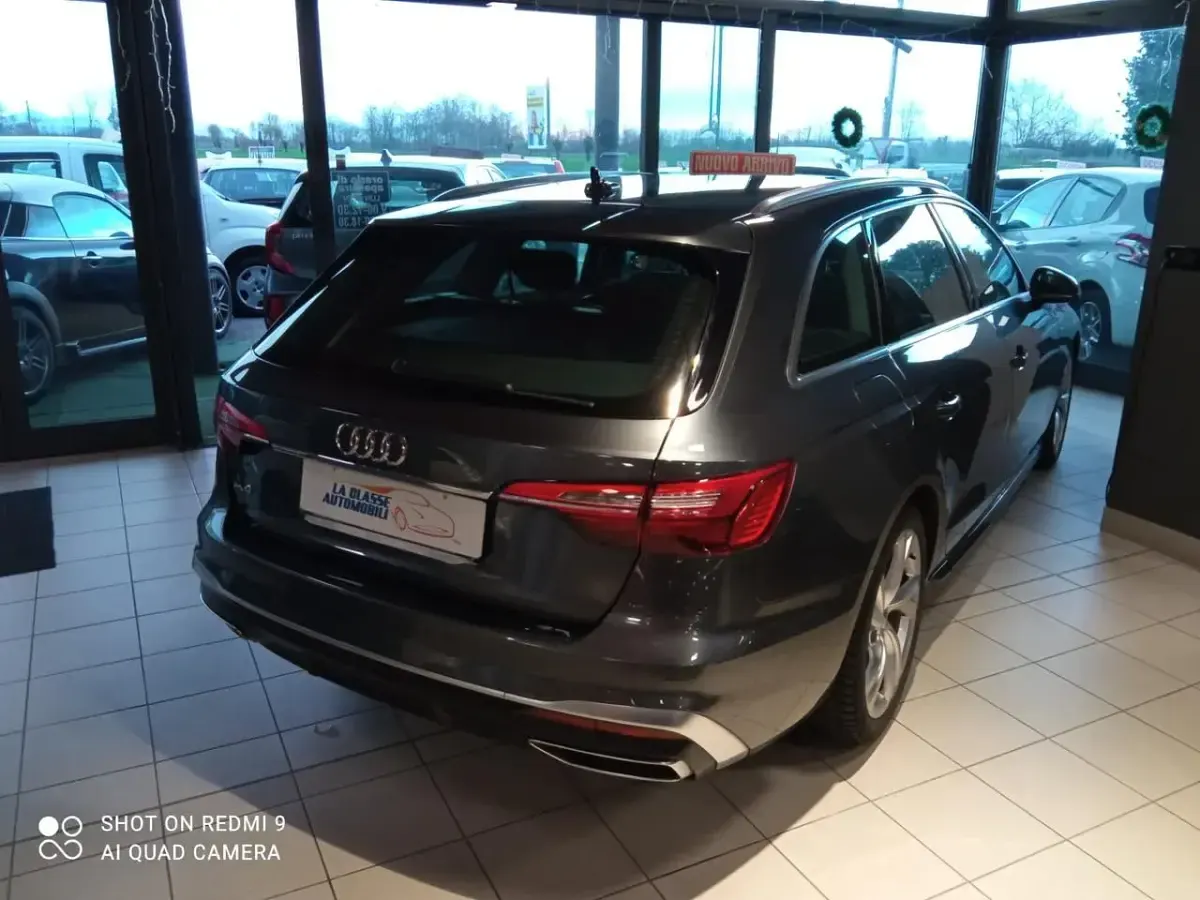 Usata Audi A4 S-Line 135 CV (99 kW) 2022 Grigio Station wagon