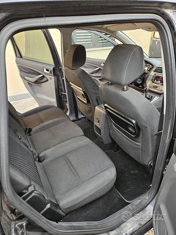 Usata Ford C-MAX Titanium 2010 Nero Monovolume