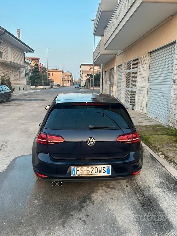 Usata VW Golf VII GTD 184 CV (135 kW) 2013 Blu Berlina