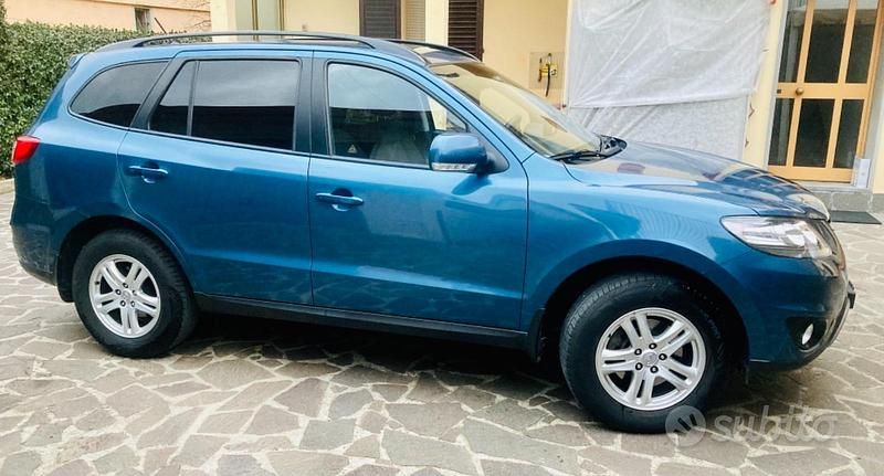 Usata Hyundai Santa Fe Style 197 CV (144 kW) 2012 Blu/azzurro SUV