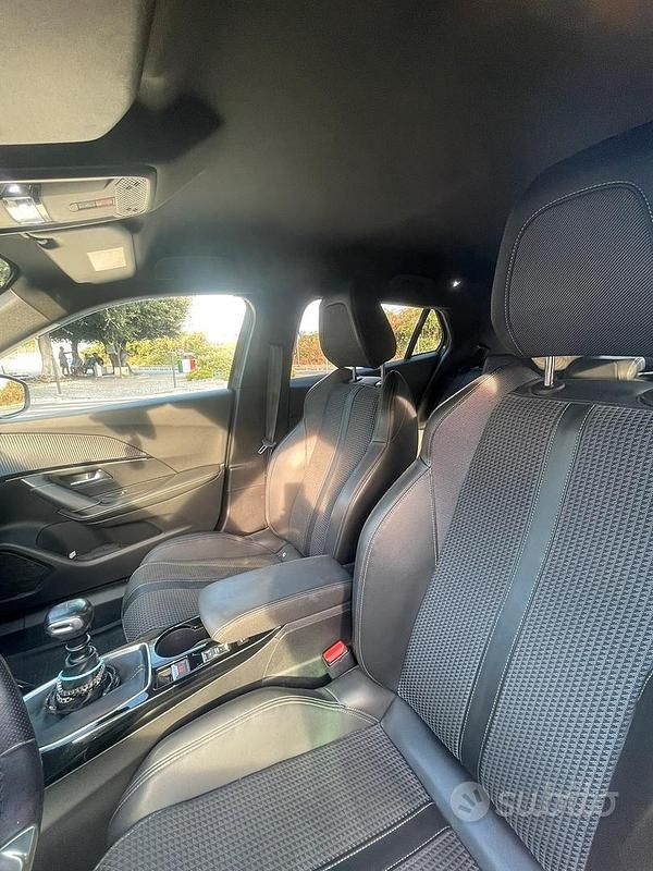 Usata Peugeot 2008 GT-line 2020 Grigio SUV