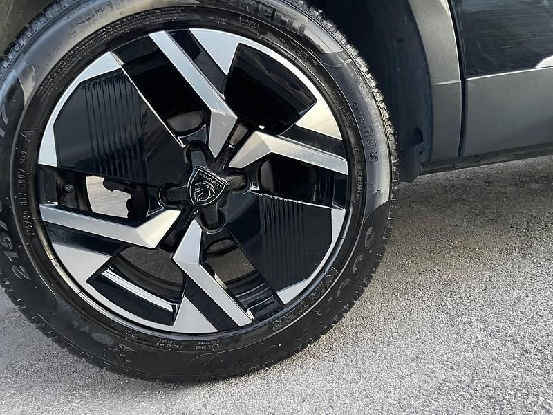 Usata Peugeot 2008 Allure 130 CV (95 kW) 2023 Nero SUV