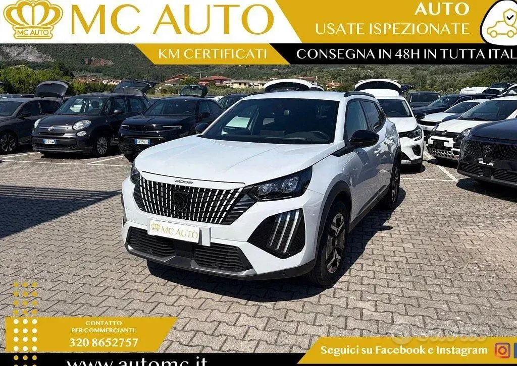 Usata Peugeot 2008 Allure 131 CV (96 kW) 2023 Bianco SUV