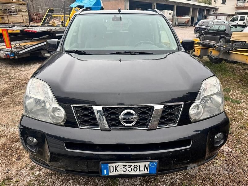 Usata Nissan X-Trail 172 CV (126 kW) 2007 Nero SUV