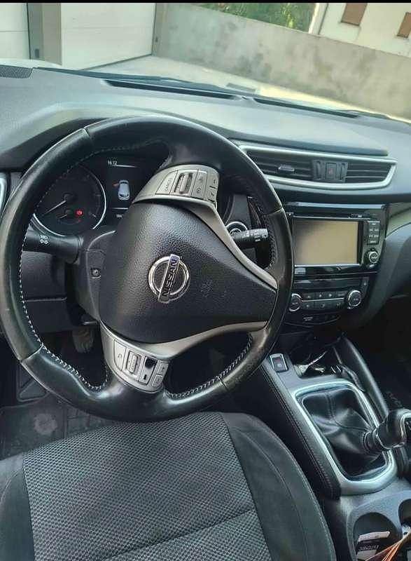 Usata Nissan Qashqai N-Connecta 131 CV (96 kW) 2016 SUV