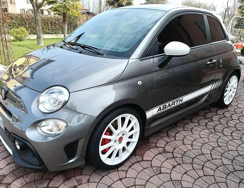 Usata Abarth 595 Esseesse 179 CV (131 kW) 2020 Other Utilitaria