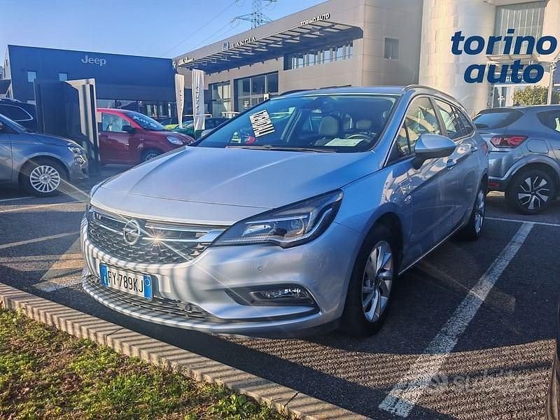 Usata Opel Astra Business 110 CV (80 kW) 2019 Grigio Station wagon