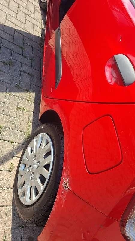 Usata Hyundai i10 65 CV (47 kW) 2009 Utilitaria