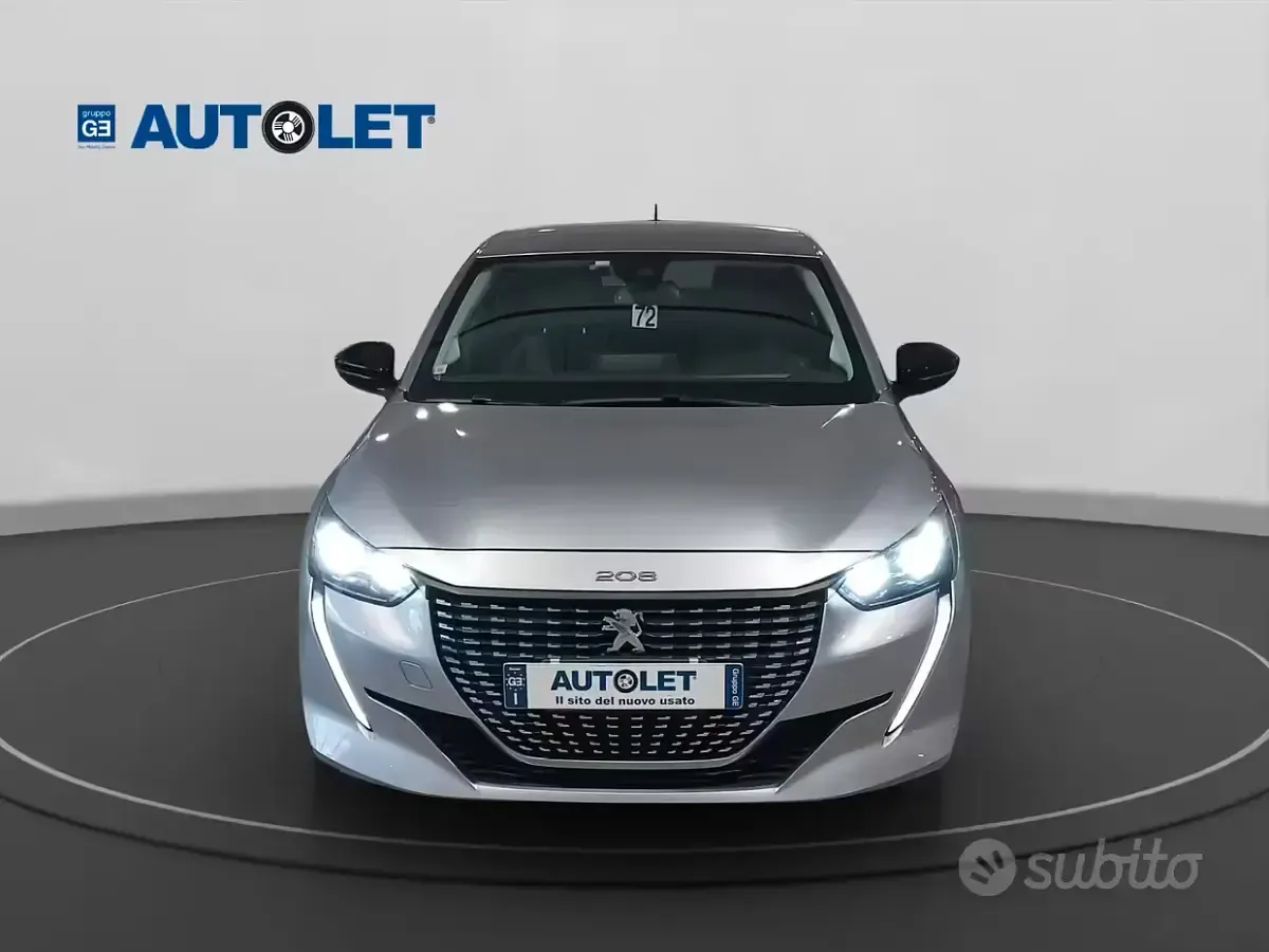 Occasion Peugeot 208 Allure 102 ch (75 kW) 2022 Gris Citadine
