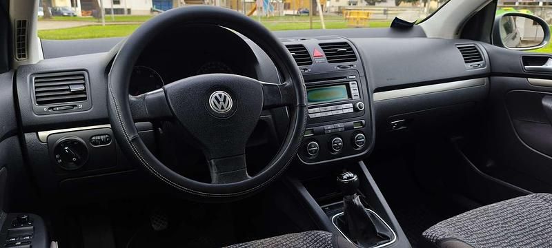 Usata VW Golf IV Comfortline 140 CV (102 kW) 2006 Berlina