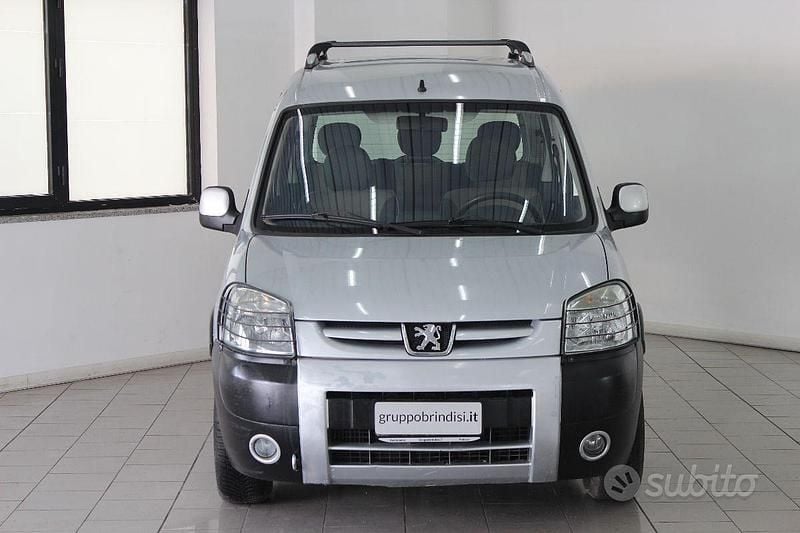 Usata Peugeot Partner 90 CV (66 kW) 2006 Verde Monovolume