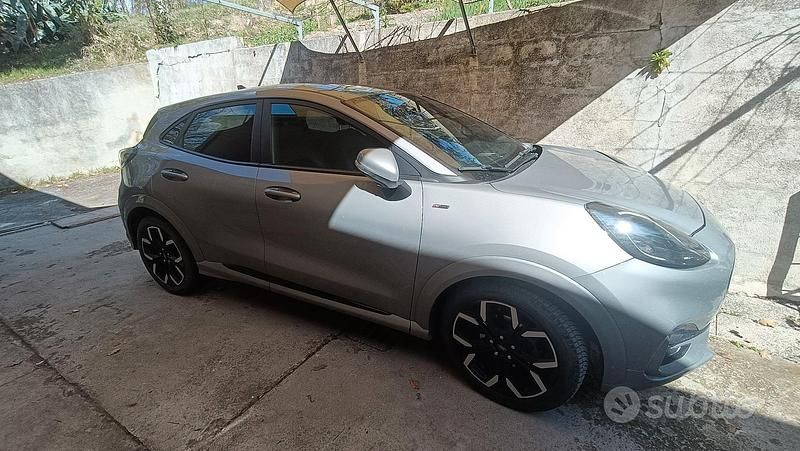 Usata Ford Puma ST-Line 2020 Grigio SUV