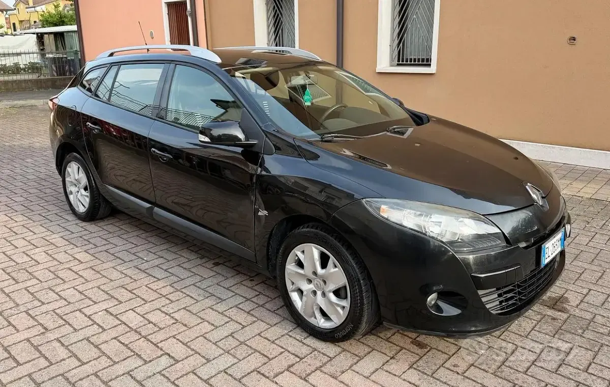 Usata Renault Mégane GrandTour 90 CV (66 kW) 2011 Station wagon