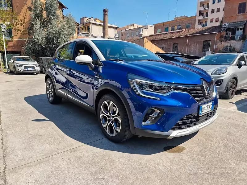 Usata Renault Captur Intens 131 CV (96 kW) 2020 Blu SUV