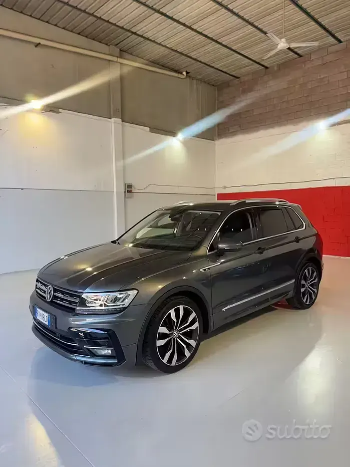 Usata VW Tiguan Business 116 CV (85 kW) 2019 Grigio SUV