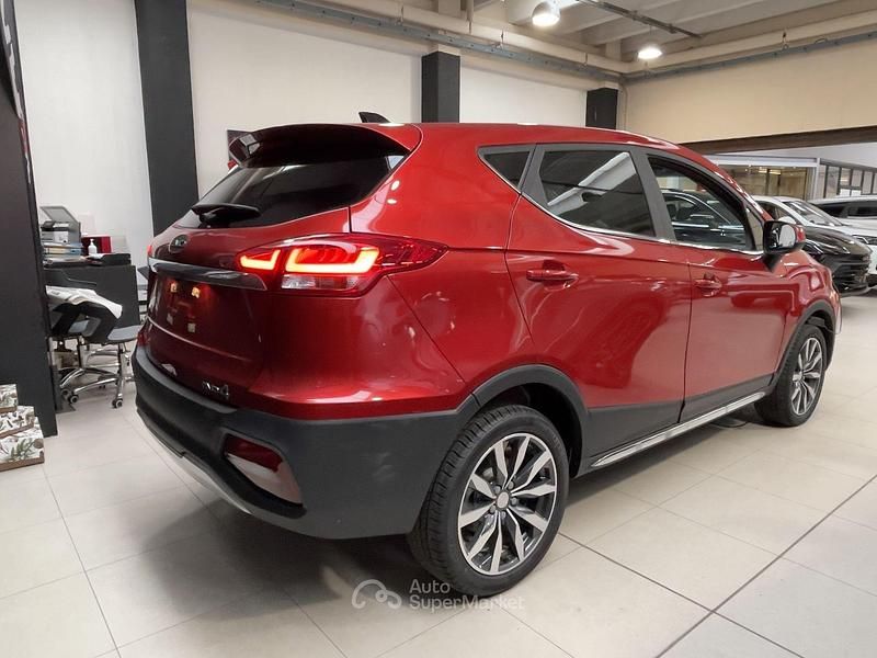 Nuova EVO Evo 4 114 CV (83 kW) 2025 Rosso SUV