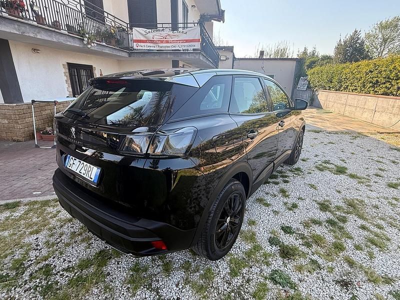 Usata Peugeot 3008 Allure 131 CV (96 kW) 2021 Nero SUV