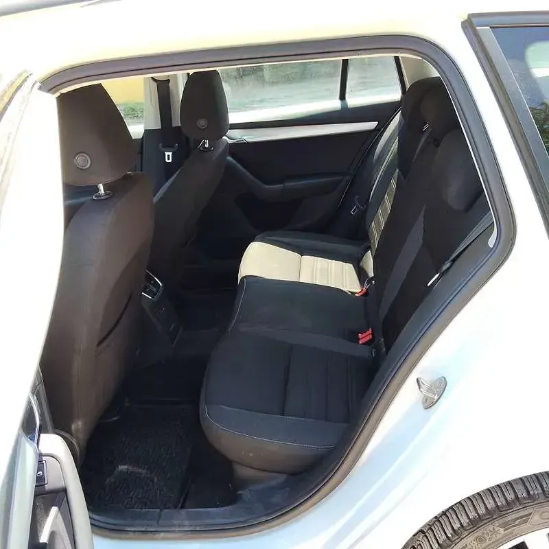 Usata Skoda Octavia G-TEC Executive 110 CV (80 kW) 2018 Bianco Station wagon