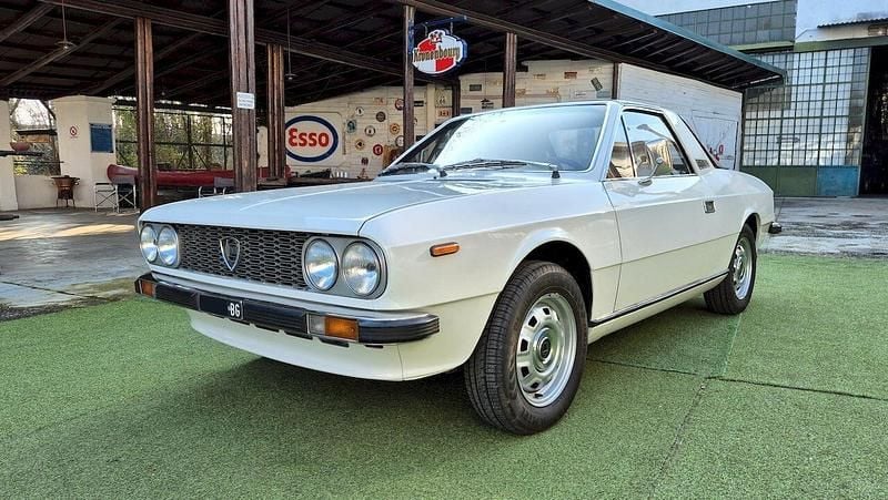 Usata Lancia Beta 101 CV (74 kW) 1977 Bianco Cabrio