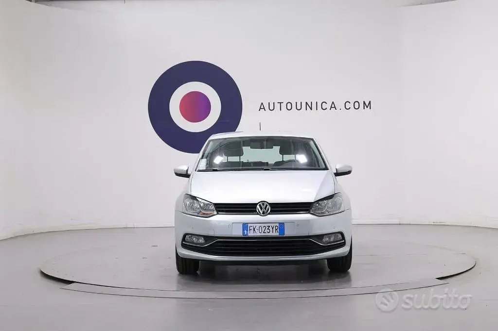 Usata VW Polo Business 75 CV (55 kW) 2017 Grigio Berlina