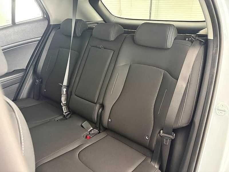 Begagnad Kia Sportage 136 HK (100 kW) 2025 Vit SUV