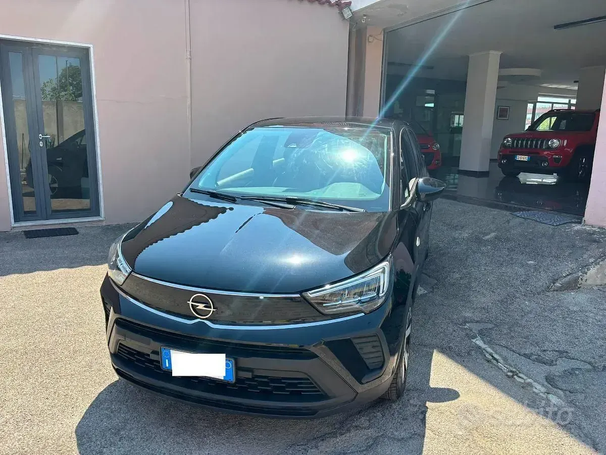 Usata Opel Crossland Edition 83 CV (61 kW) 2022 Nero SUV