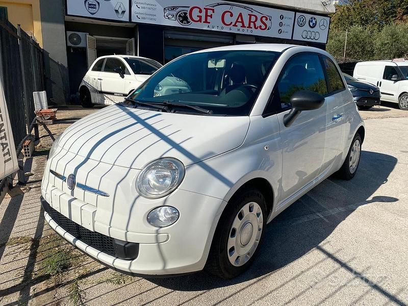 Bianco Usata 2011 Fiat 500 Pop Tre volumi | 4200 € (Super prezzo) - Immagine 1/4