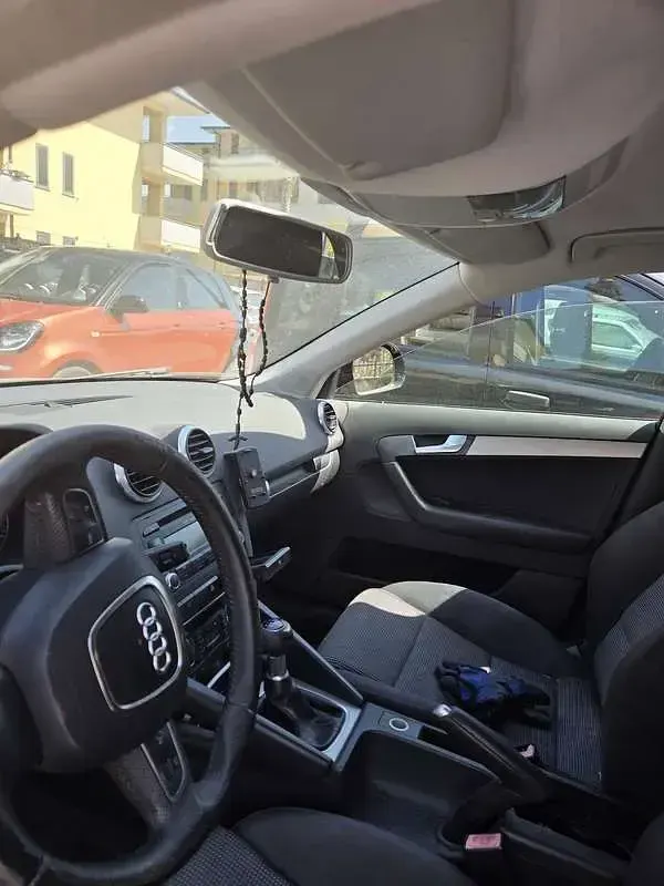 Usata Audi A3 Ambition 105 CV (77 kW) 2009 Utilitaria