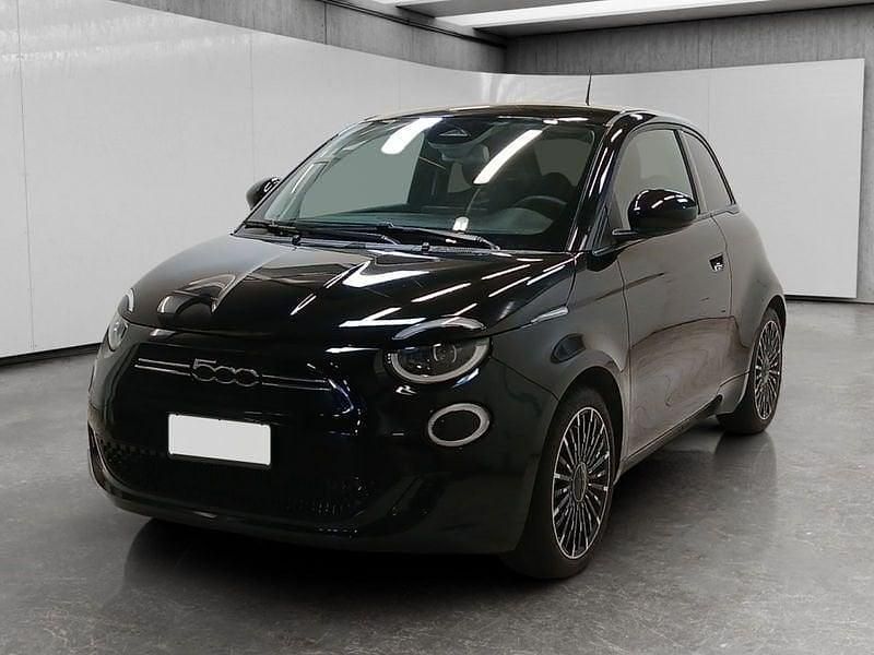 Usata Fiat 500e Icon 86 kW (118 CV) 2021 Nero Berlina