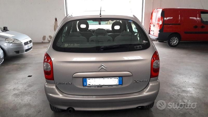 Usata Citroën Xsara 2003 Grigio Monovolume