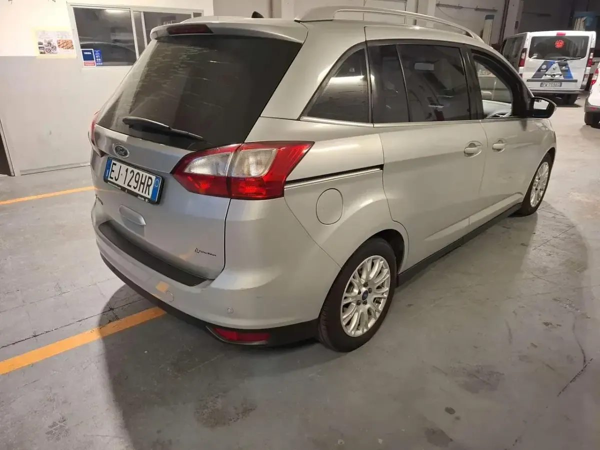 Usata Ford C-MAX Titanium 125 CV (91 kW) 2011 Grigio Monovolume