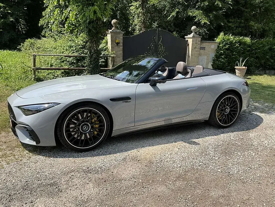 Usata Mercedes SL43 AMG AMG Line Premium Plus 381 CV (280 kW) 2024 Cabrio