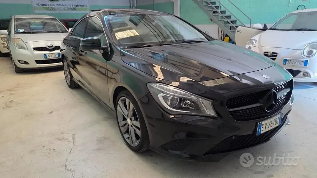 Usata Mercedes CLA200 Premium 156 CV (114 kW) 2014 Nero Berlina