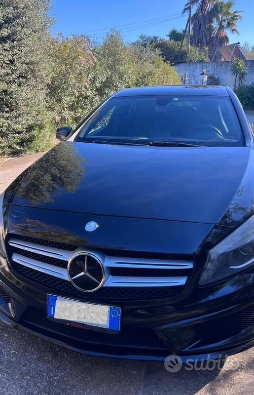 Usata Mercedes A180 Premium 109 CV (80 kW) 2013 Nero Berlina