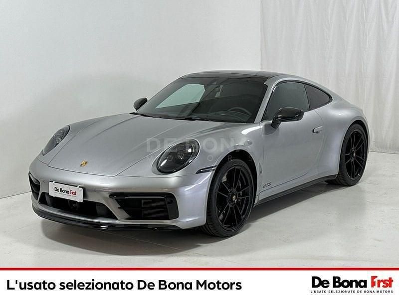 Usata Porsche 911 Carrera 4 GTS 480 CV (353 kW) 2023 Grigio Coupé
