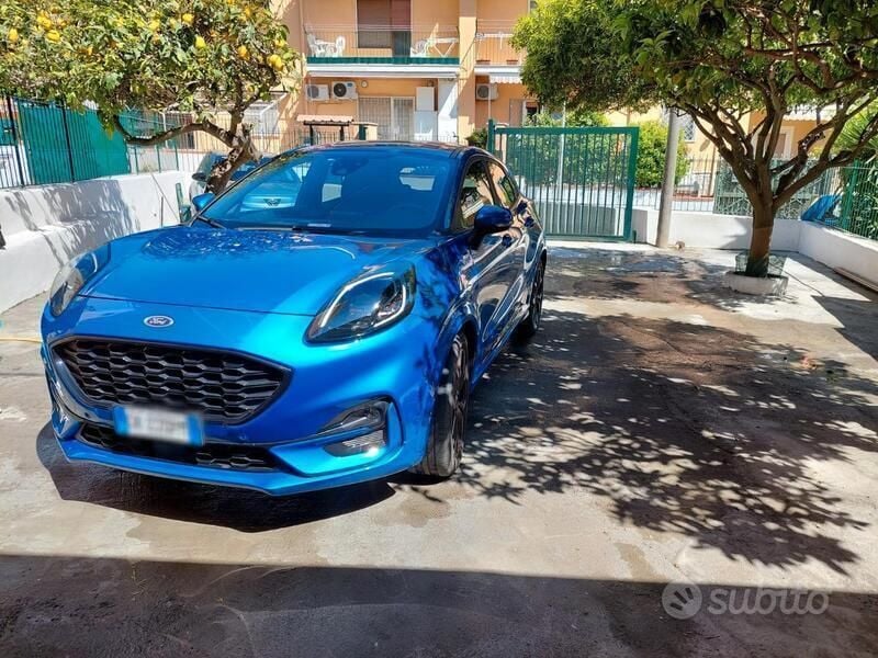Usata Ford Puma 125 CV (91 kW) 2022 Blu Berlina