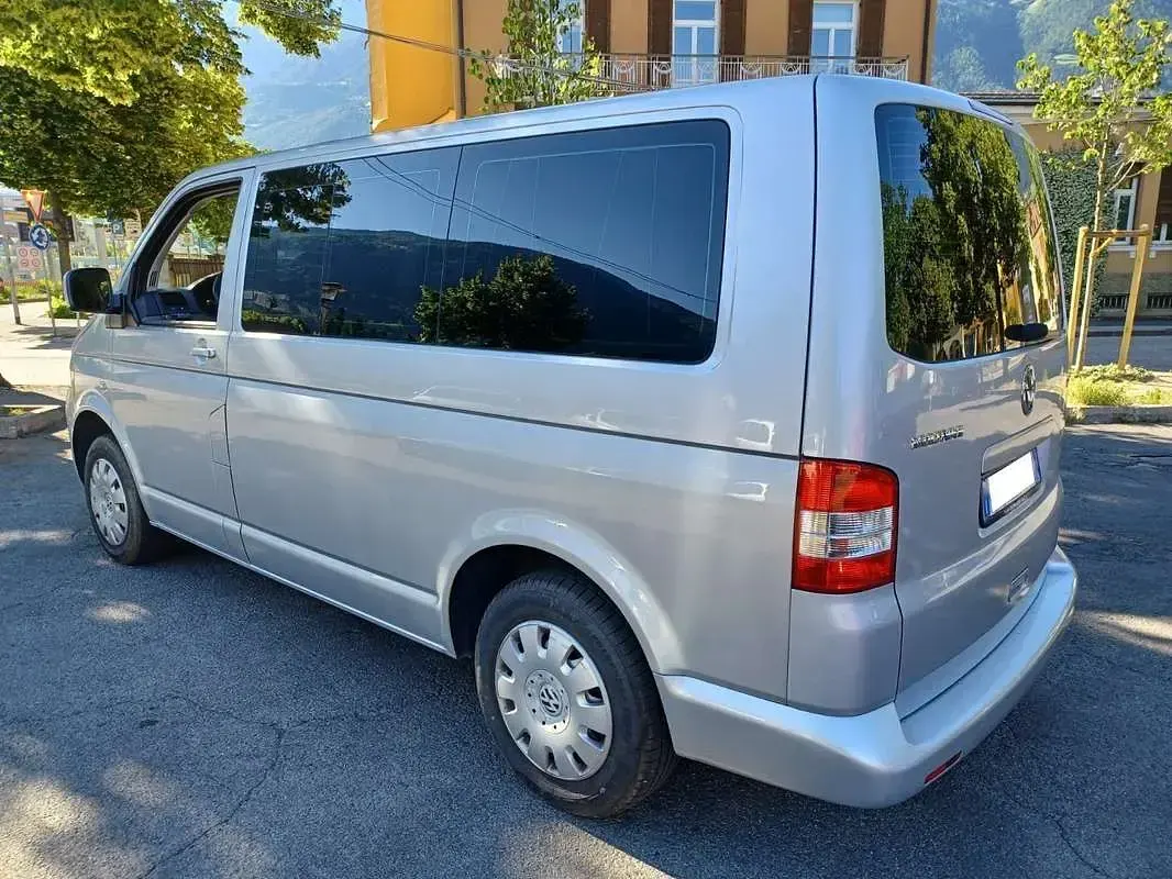 Usata VW T5 Comfortline 131 CV (96 kW) 2003 Furgone