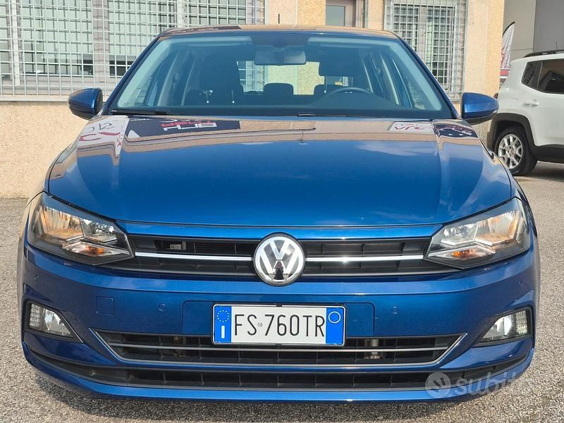 Usata VW Polo Comfortline 90 CV (66 kW) 2018 Atlantic blue Utilitaria
