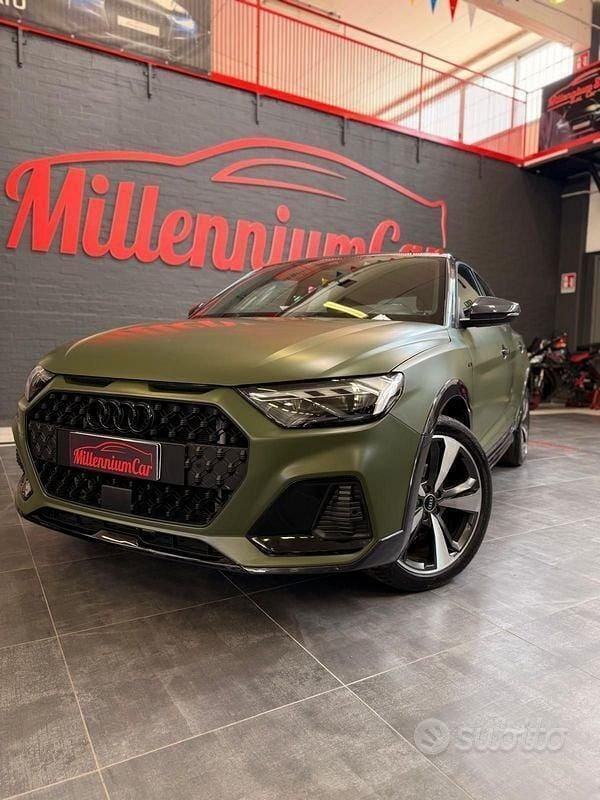 Usata Audi A1 Comfort 150 CV (110 kW) 2020 Verde SUV
