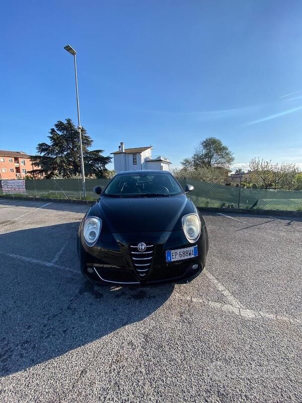 Usata Alfa Romeo MiTo 78 CV (57 kW) 2013 Nero Utilitaria